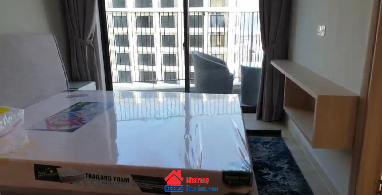 Gold Coast apartment for rent | Two bedrooms | 17 million